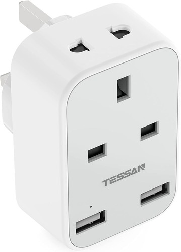 Shaver plug adaptor with - shaver,